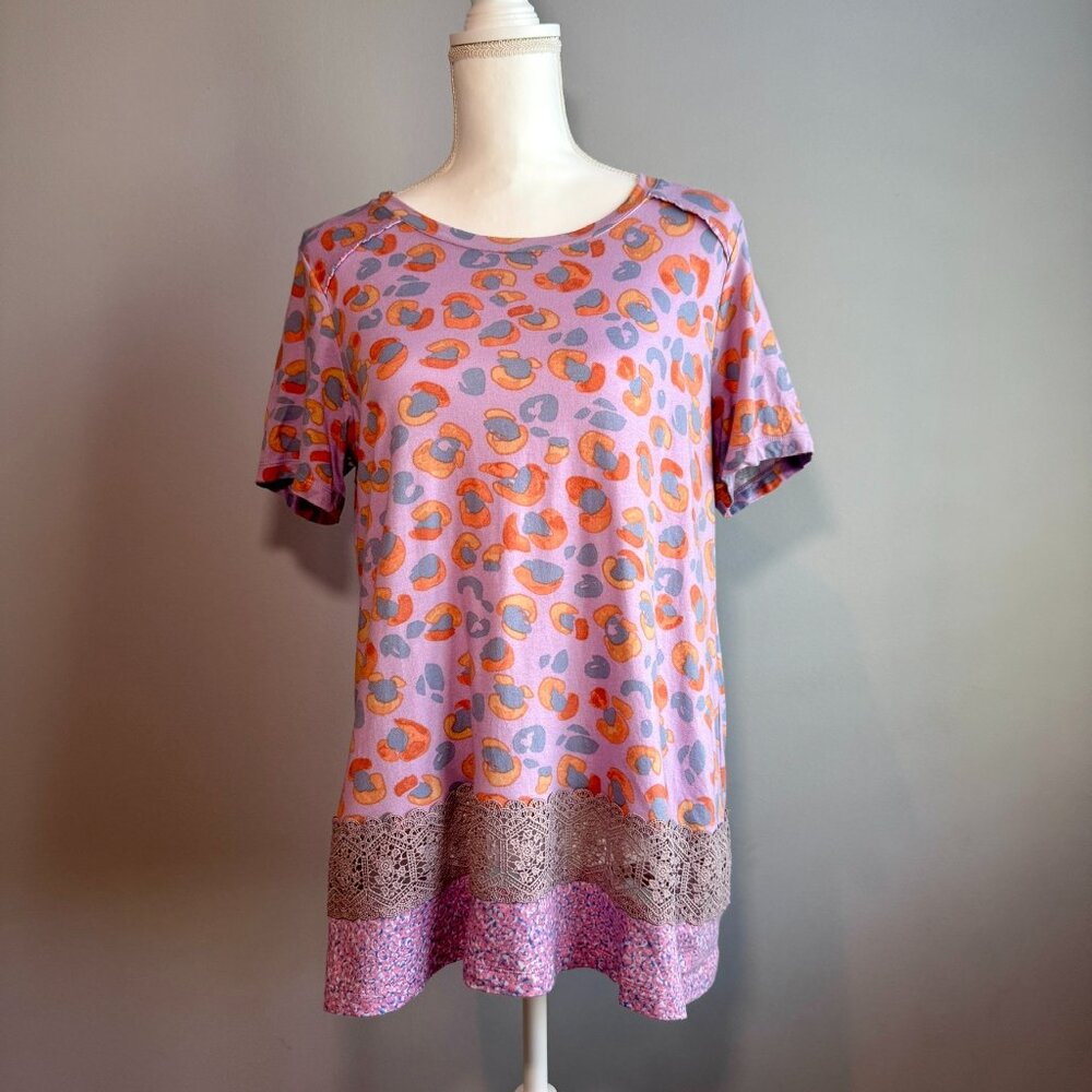 LOGO by Lori Goldstein Size Medium Tunic top, Purple, Lace bottom